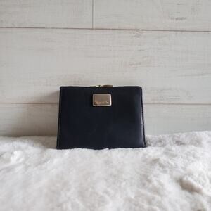 Tignanello Vintage Leather Wallet Navy Read Description